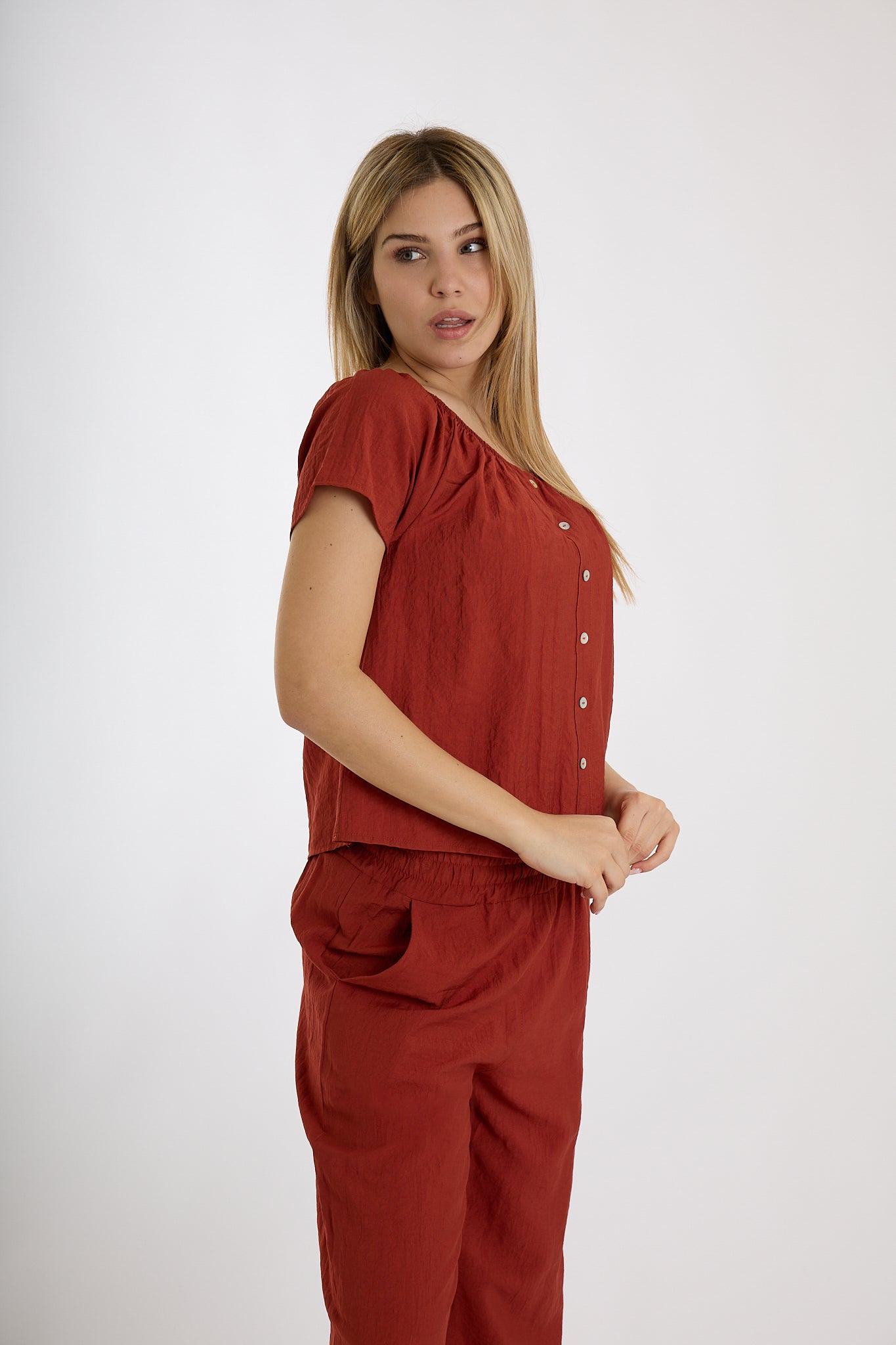 BLUSA CON BOTTONI FRONTALI|Colore:Terracotta