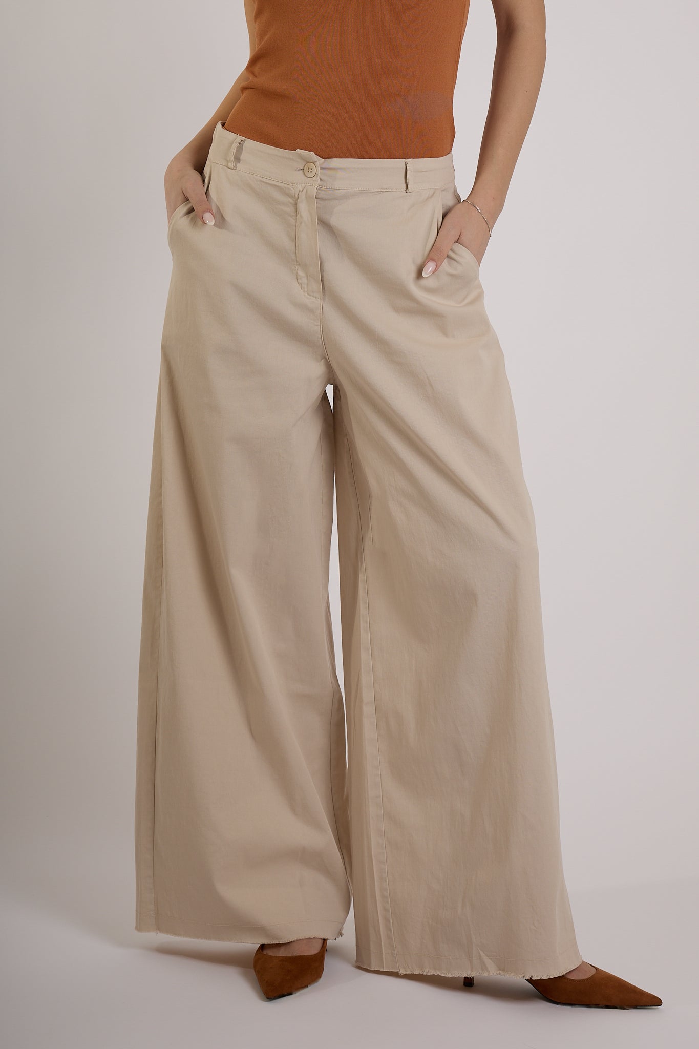 PANTALONE PALAZZO GAMBA AMPIA|Colore:Sabbia