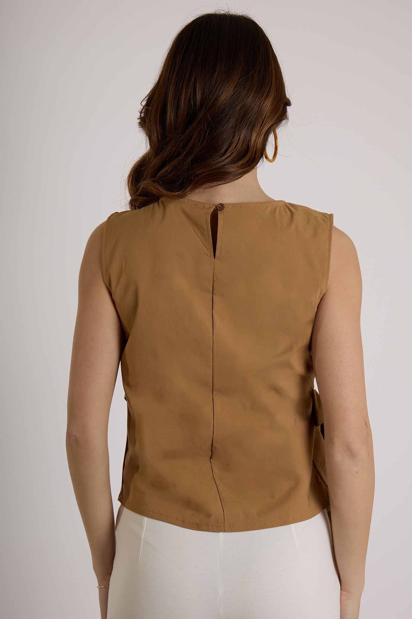 TOP NODO LATERALE |Colore:Nocciola