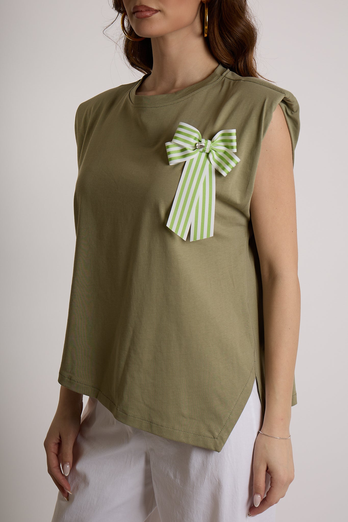 TOP SPILLA FIOCCO|Colore:Militare