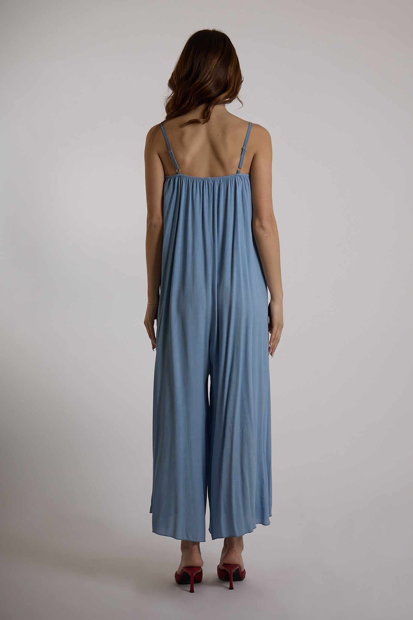 TUTA SCOLLO RASO|Colore:Celeste