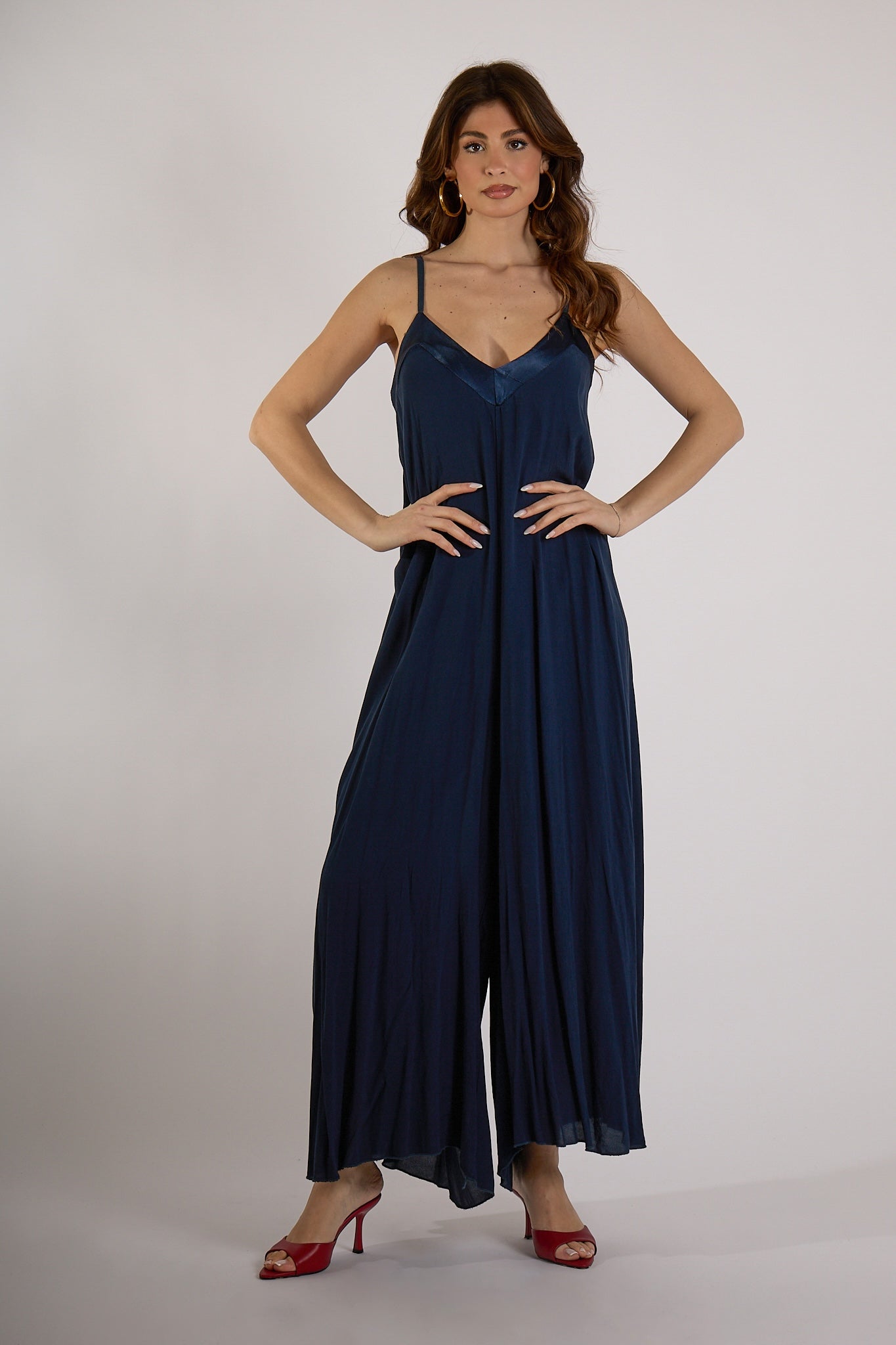 TUTA SCOLLO RASO|Colore:Blu
