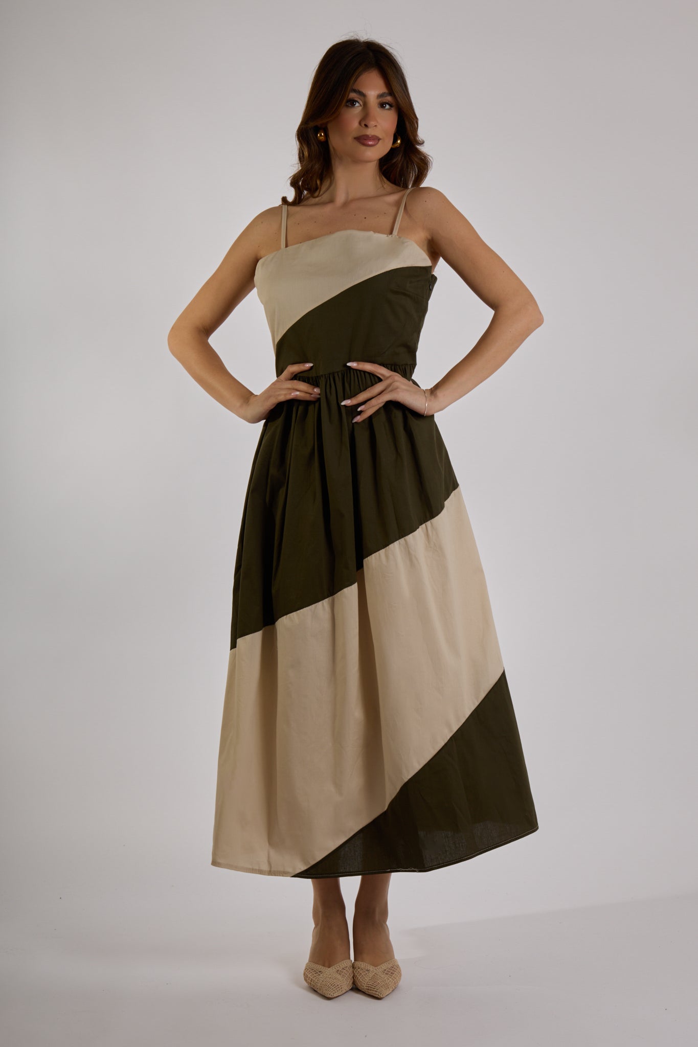 ABITO FASCE DIAGONALI|Colore:Militare