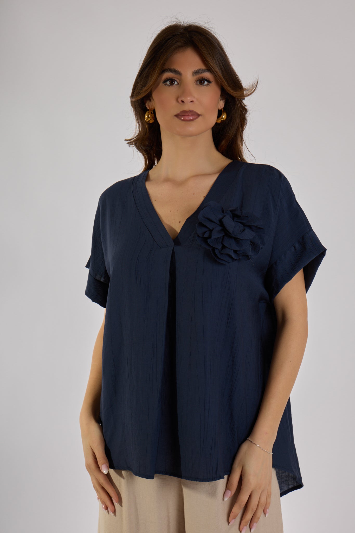 BLUSA SCOLLO V CON SPILLA|Colore:Blu
