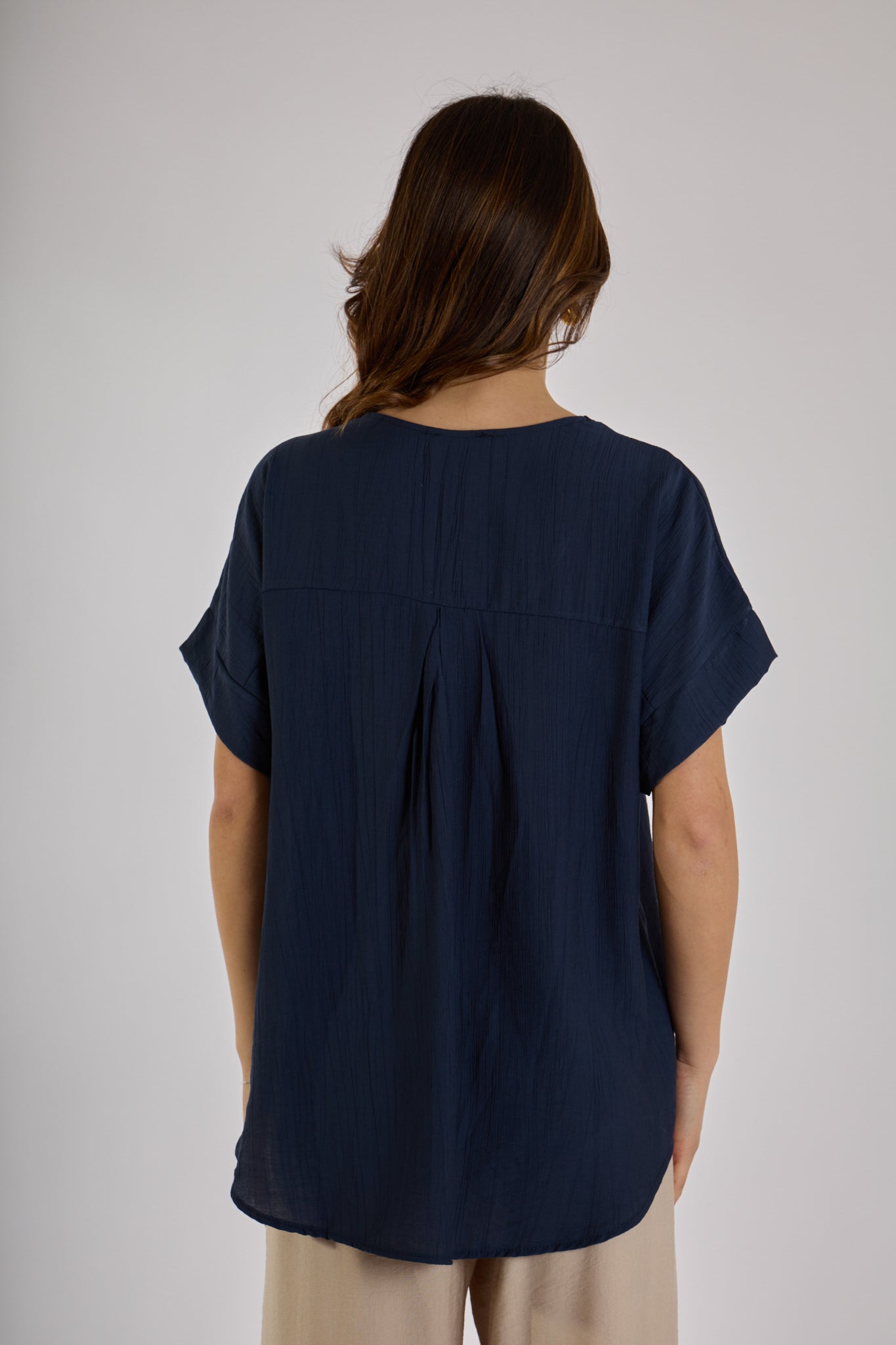 BLUSA SCOLLO V CON SPILLA|Colore:Blu