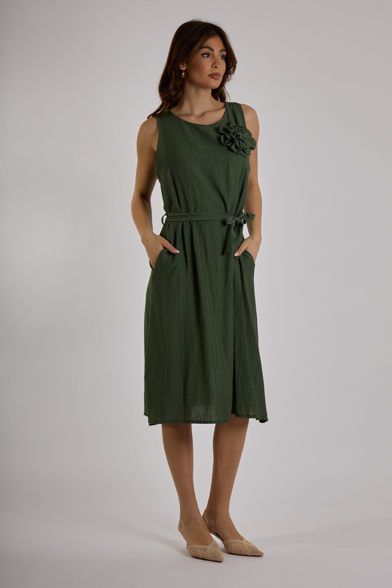 ABITO CINTURA CON SPILLA|Colore:Militare