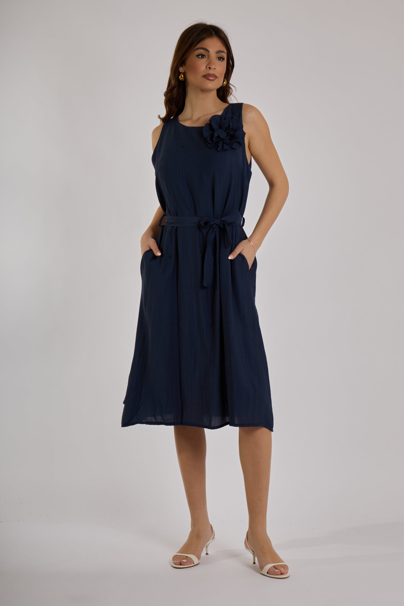 ABITO CINTURA CON SPILLA|Colore:Blu