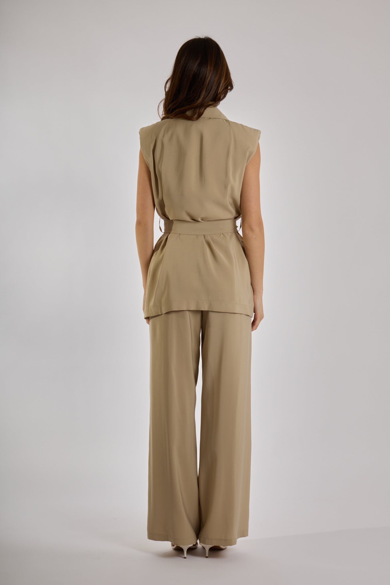 GIACCA SMANICATA |Colore:Sabbia